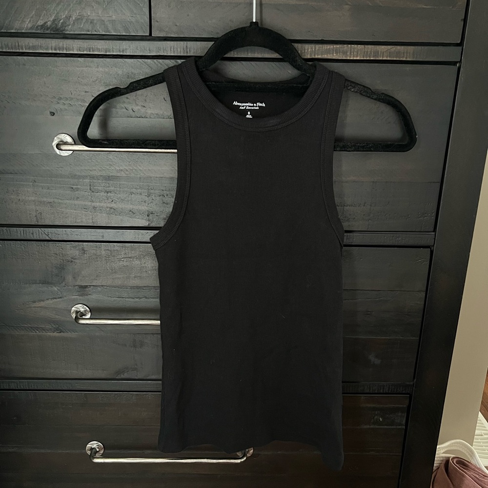 Abercrombie & Fitch Tuckable High Neck Ribbed Tank Top